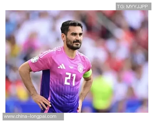 京多安的崛起与挑战解析:从德甲明星到英超战术核心的转变之路 京多安的崛起与挑战解析:从德甲明星到英超战术核心的转变之路