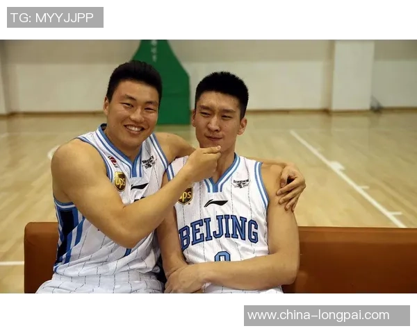 李根的篮球之路：从青涩少年到CBA明星的奋斗历程与心路历程